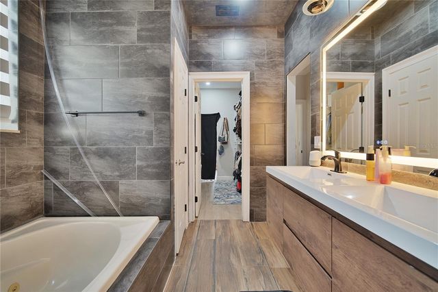 1057 ISLAND POINTE DRIVE, Winter Garden, FL 34787