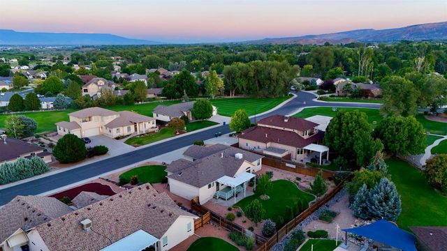 677 Round Up Drive, Grand Junction, CO 81507