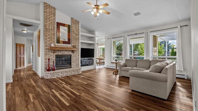 677 Round Up Drive, Grand Junction, CO 81507