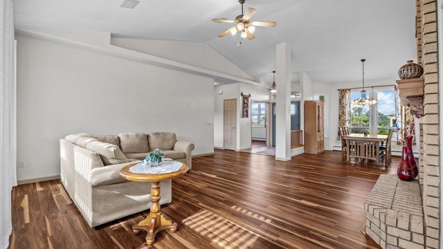 677 Round Up Drive, Grand Junction, CO 81507