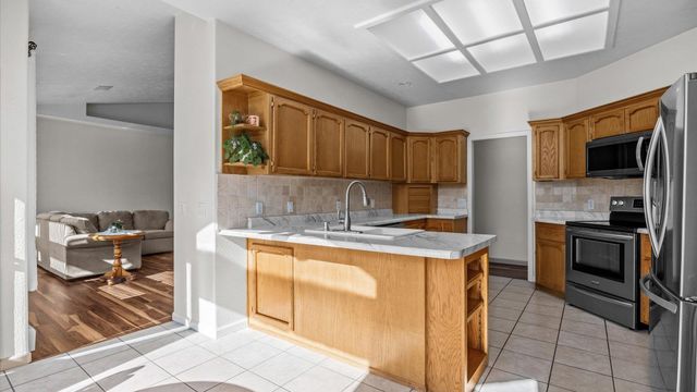 677 Round Up Drive, Grand Junction, CO 81507