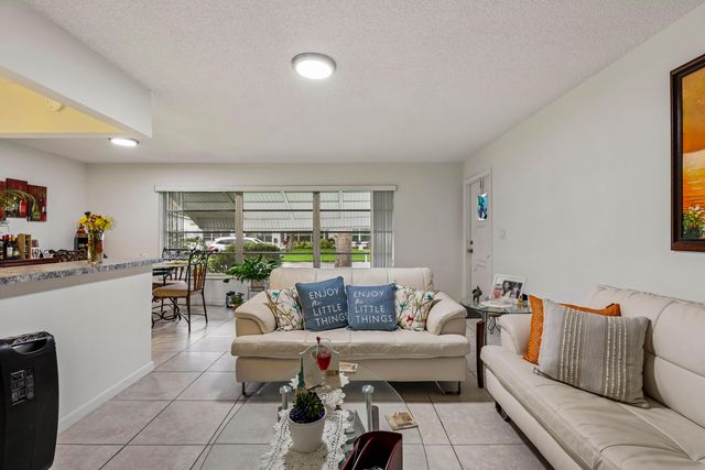 1044 NW 83rd Avenue B59, Plantation, FL 33322