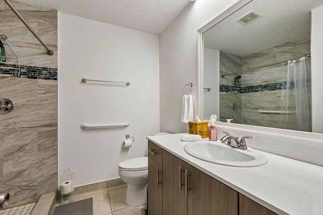 1044 NW 83rd Avenue B59, Plantation, FL 33322