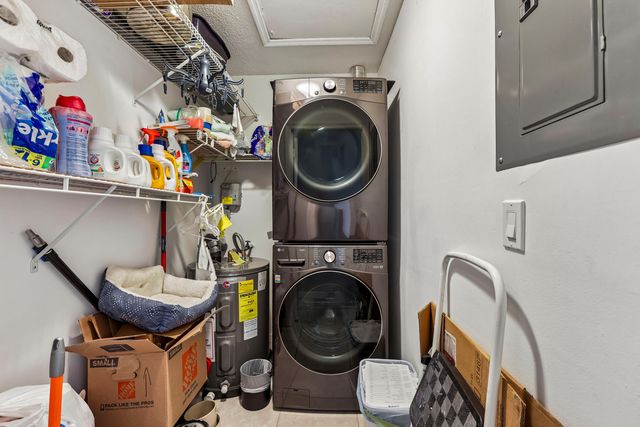 1044 NW 83rd Avenue B59, Plantation, FL 33322