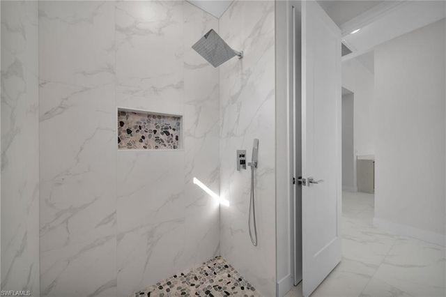 1430 SE 23rd ST, Cape Coral, FL 33990