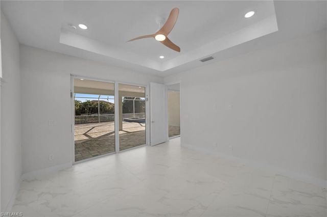 1430 SE 23rd ST, Cape Coral, FL 33990