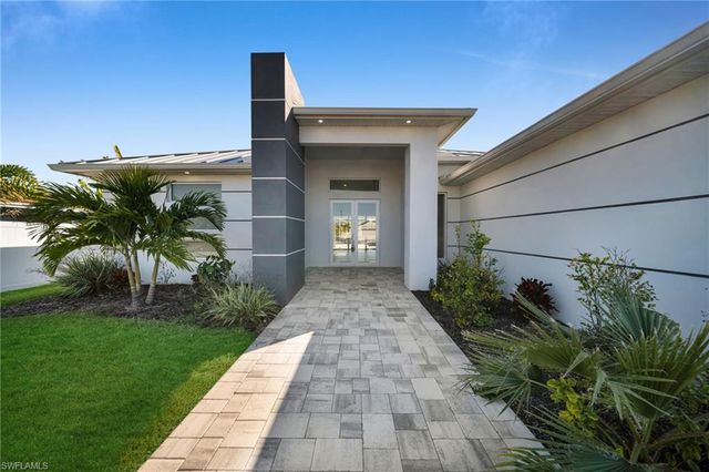 1430 SE 23rd ST, Cape Coral, FL 33990