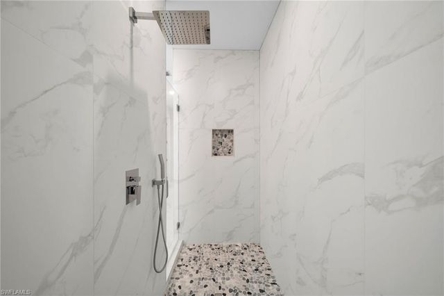 1430 SE 23rd ST, Cape Coral, FL 33990