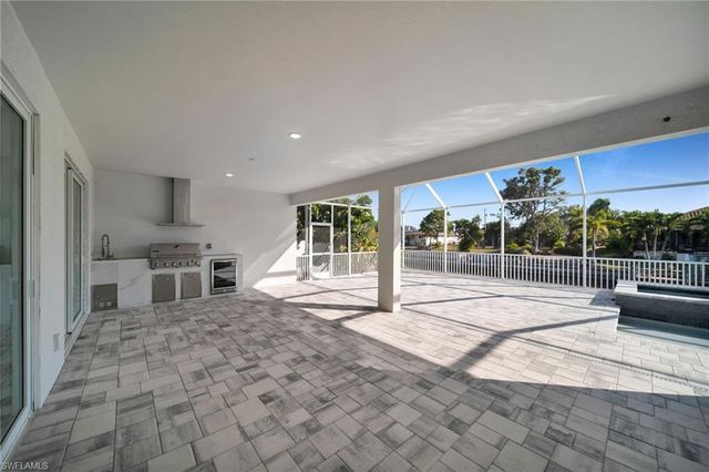 1430 SE 23rd ST, Cape Coral, FL 33990