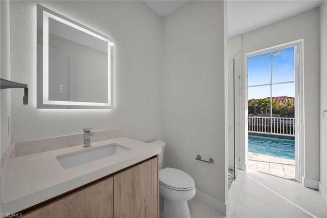 1430 SE 23rd ST, Cape Coral, FL 33990