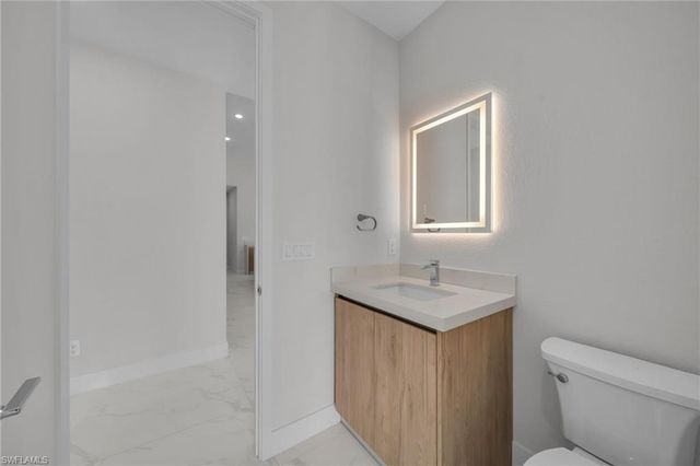 1430 SE 23rd ST, Cape Coral, FL 33990