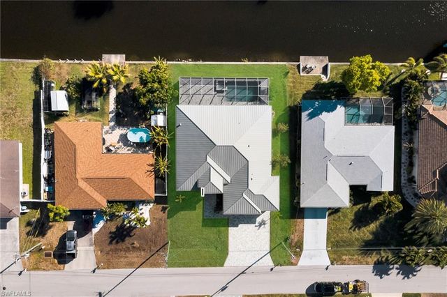 1430 SE 23rd ST, Cape Coral, FL 33990