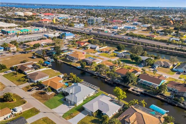 1430 SE 23rd ST, Cape Coral, FL 33990