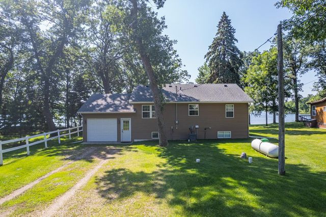 23545 W Foxview Lane, Detroit Lakes, MN 56501