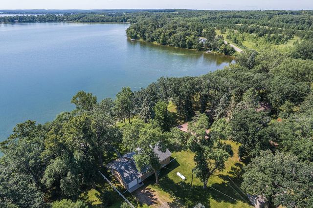 23545 W Foxview Lane, Detroit Lakes, MN 56501