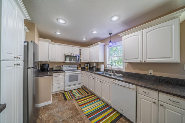 23545 W Foxview Lane, Detroit Lakes, MN 56501