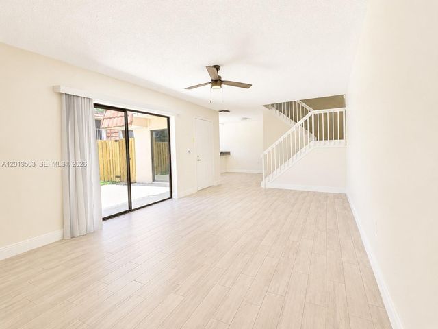 824 Blue Ridge Cir, West Palm Beach, FL 33409