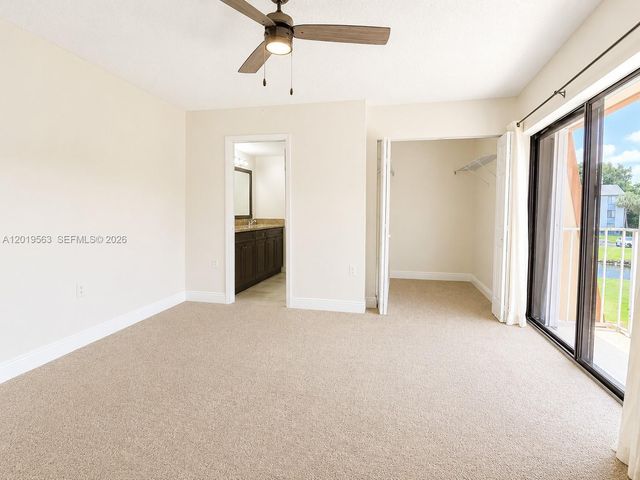 824 Blue Ridge Cir, West Palm Beach, FL 33409