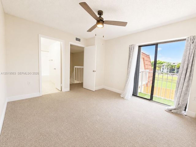 824 Blue Ridge Cir, West Palm Beach, FL 33409