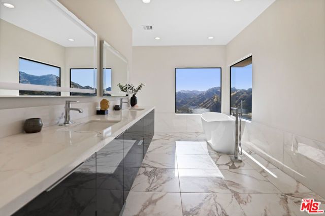53 Saddlebow Road, Bell Canyon, CA 91307