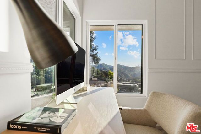 53 Saddlebow Road, Bell Canyon, CA 91307