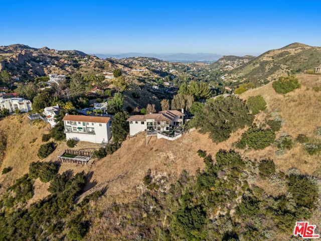 53 Saddlebow Road, Bell Canyon, CA 91307