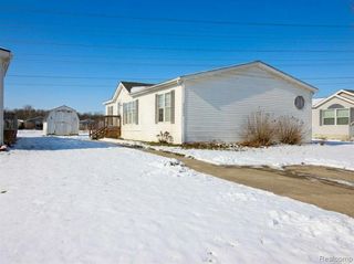 39200 Harbor, New Boston, MI 48164