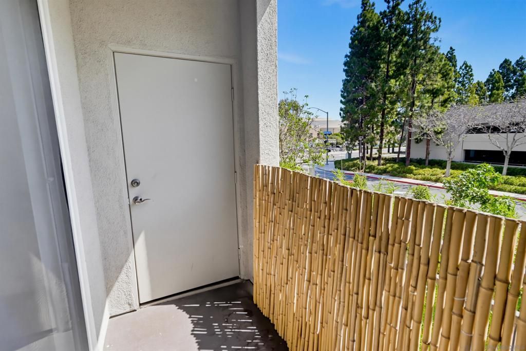 Image 11 of property listing at 4175 Executive Dr G205, La Jolla, CA 92037