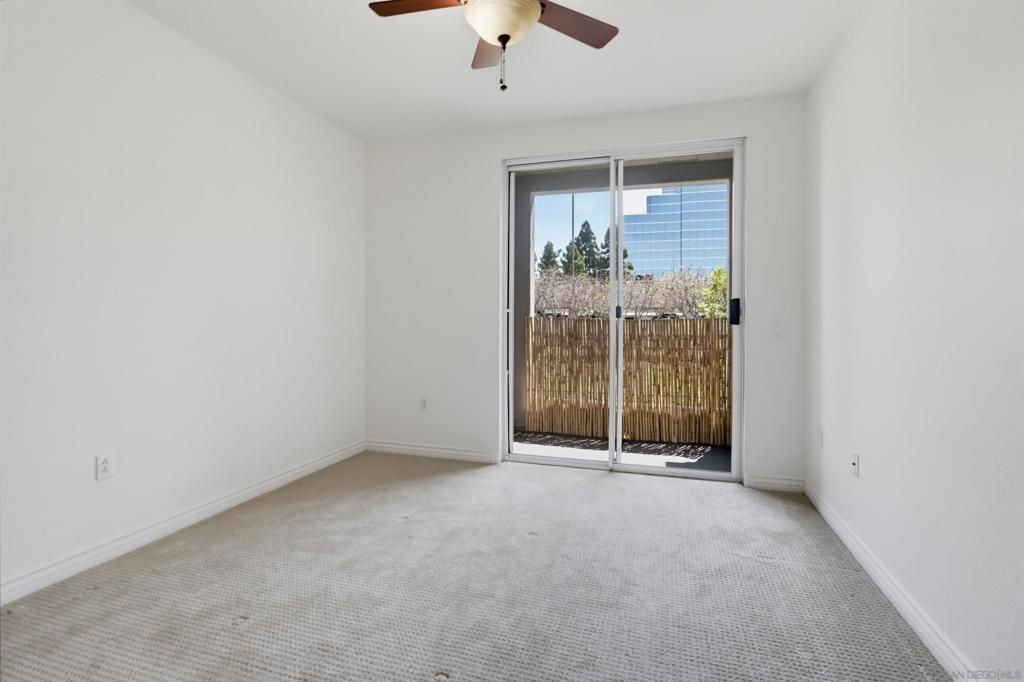 Image 8 of property listing at 4175 Executive Dr G205, La Jolla, CA 92037