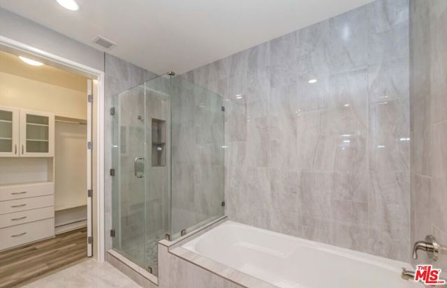 801 S Grand Avenue 2205, Los Angeles, CA 90017