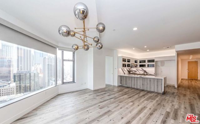 801 S Grand Avenue 2205, Los Angeles, CA 90017