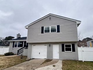 2216 Deep Creek BLVD, Portsmouth, VA 23704