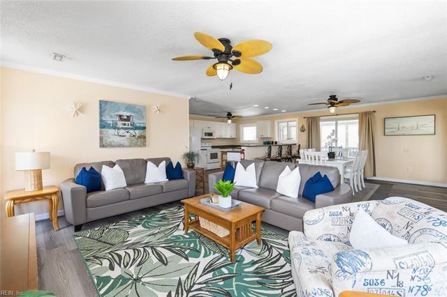 3305 Sandfiddler RD, Virginia Beach, VA 23456