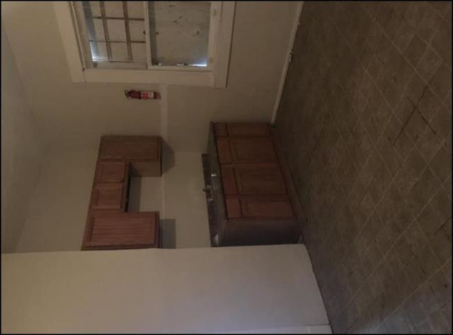 1250 ORLEANS ST, Memphis, TN 38106