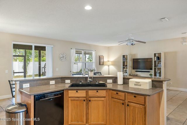 320 Pebble Hill Way, Rockledge, FL 32955