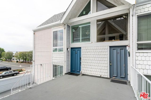 1121 E Wilson Avenue 12, Glendale, CA 91206