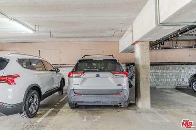 1121 E Wilson Avenue 12, Glendale, CA 91206