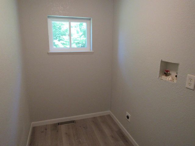 N1476 RIVER DRIVE, Menominee, MI 49858