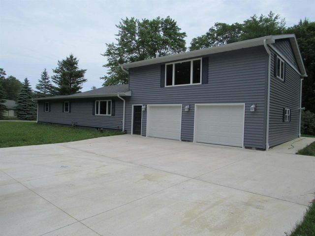 N1476 RIVER DRIVE, Menominee, MI 49858