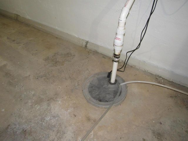 N1476 RIVER DRIVE, Menominee, MI 49858