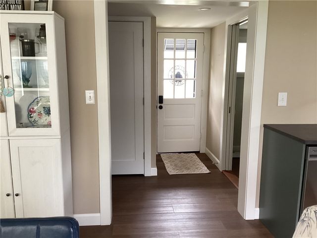 135 Namquid Drive, Warwick, RI 02888