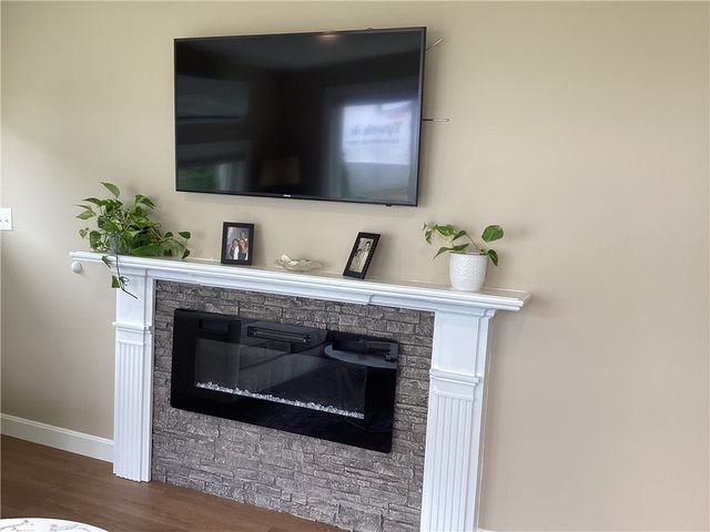 135 Namquid Drive, Warwick, RI 02888