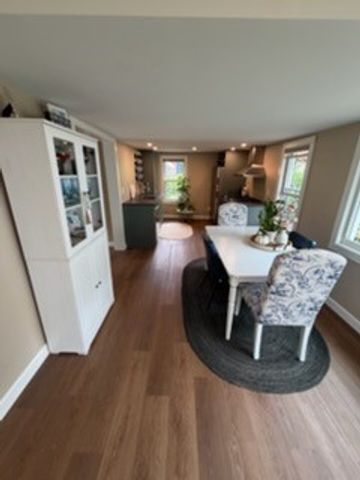 135 Namquid Drive, Warwick, RI 02888