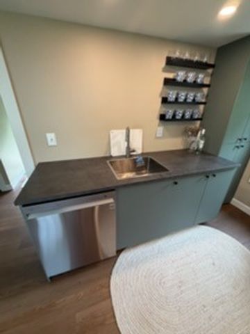 135 Namquid Drive, Warwick, RI 02888