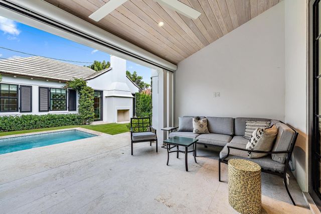 135 Chilean Avenue, Palm Beach, FL 33480