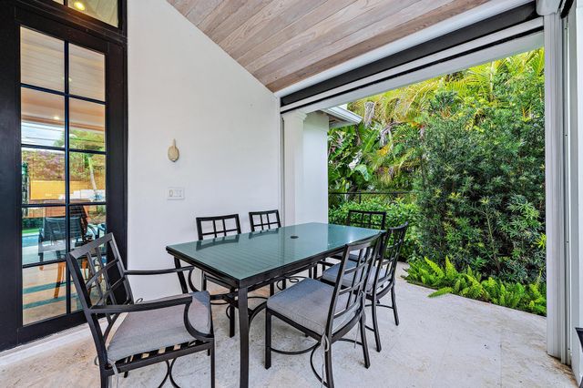 135 Chilean Avenue, Palm Beach, FL 33480