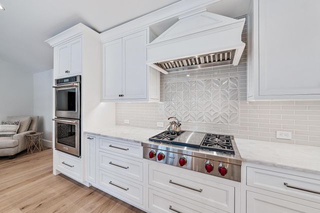 135 Chilean Avenue, Palm Beach, FL 33480