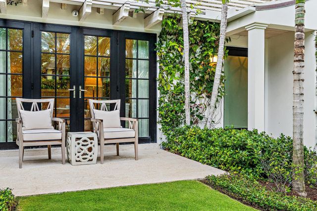 135 Chilean Avenue, Palm Beach, FL 33480