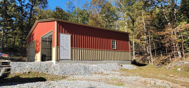 5205 N Central Avenue, Batesville, AR 72501