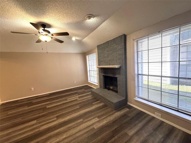 7506 Amherst Drive A, Rowlett, TX 75088